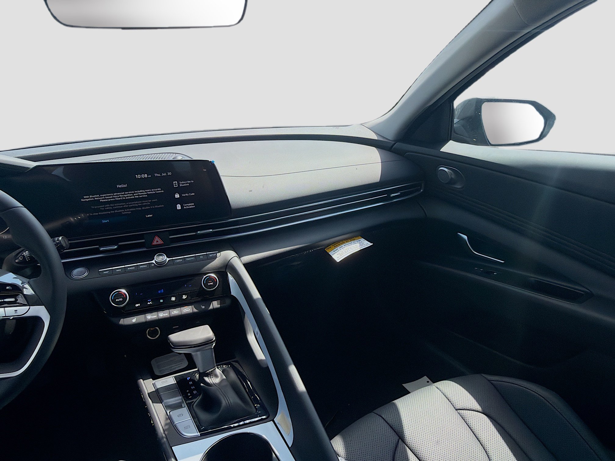 New 2026 Hyundai Elantra Limited FWD image 16