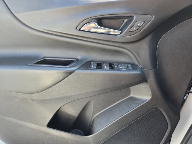 Used 2021 Chevrolet Equinox LT FWD image 24