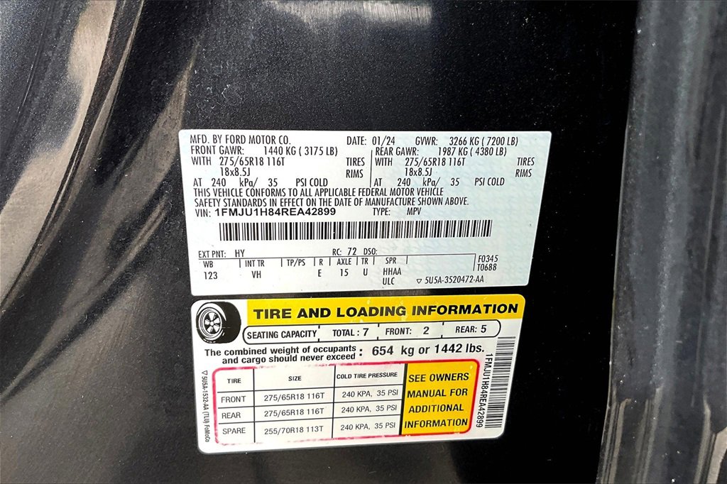 Used 2024 Ford Expedition XLT image 18