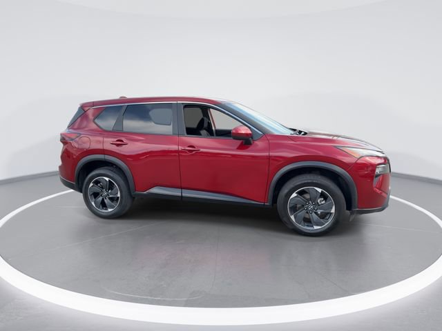 Used 2024 Nissan Rogue SV image 9