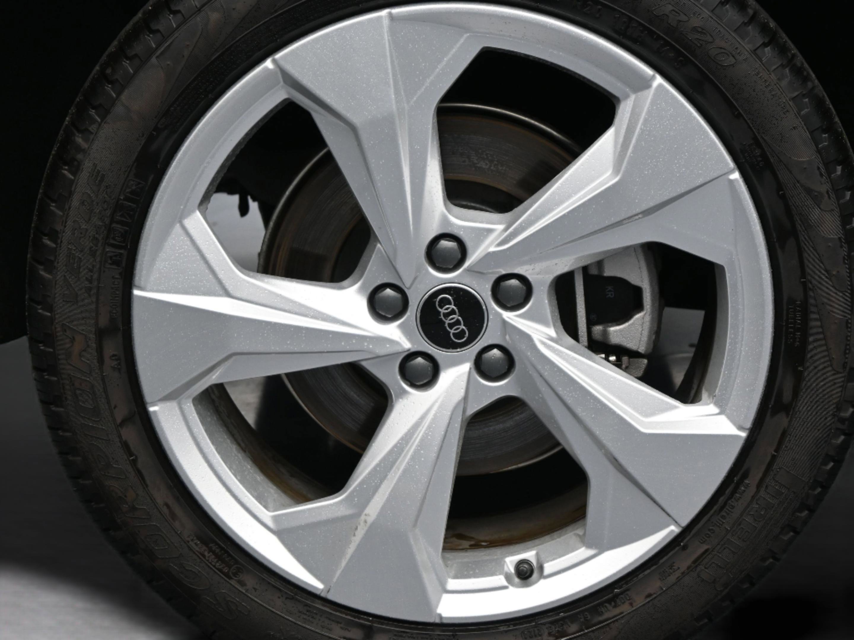 Used 2024 Audi Q5 2.0T Premium Plus w/ Premium Plus Package image 10