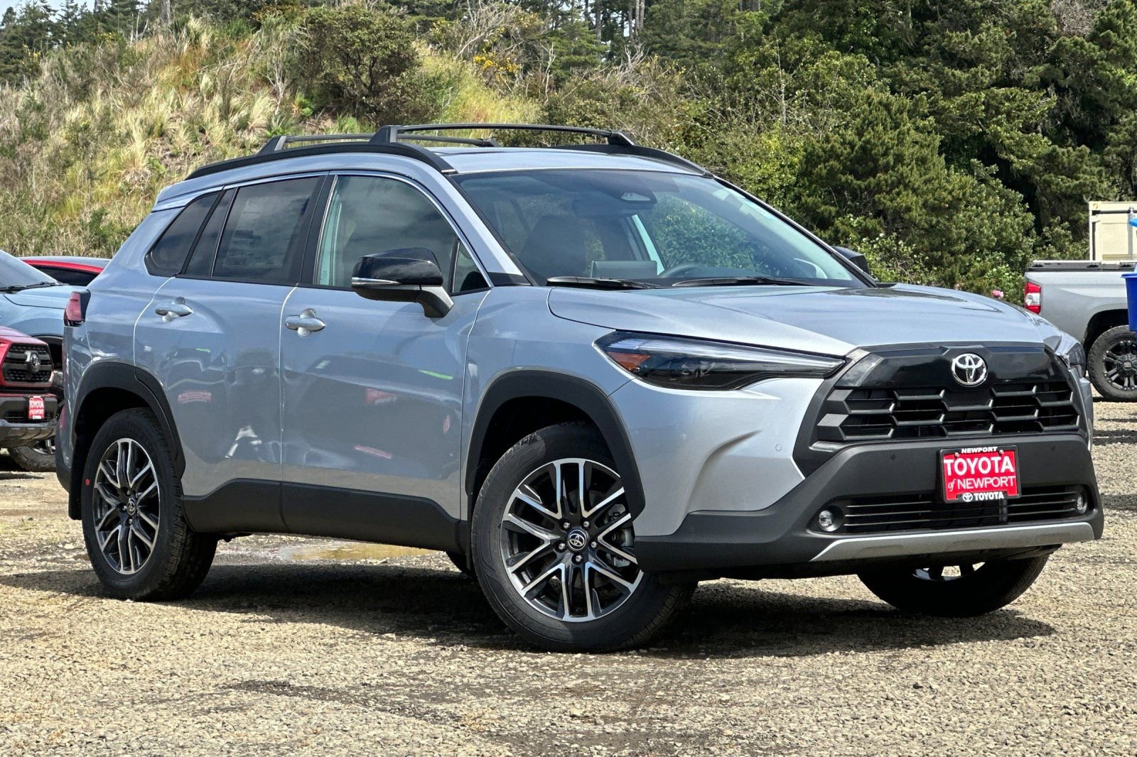 New 2026 Toyota Corolla Cross XLE w/ Convenience Package AWD/4WD image 2