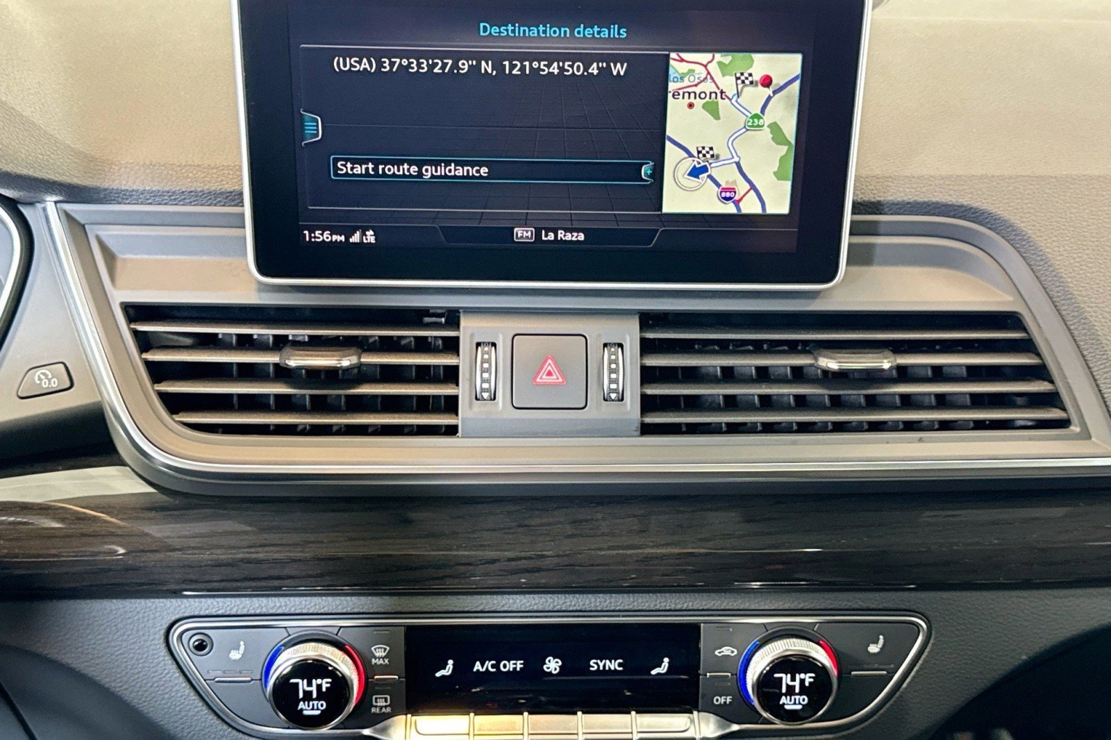 Used 2020 Audi Q5 e Premium Plus w/ Premium Plus Package image 13