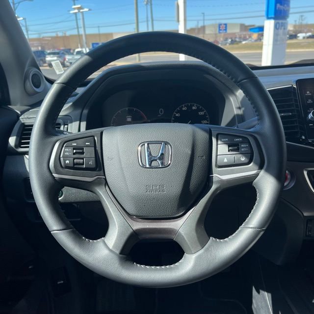 Certified 2025 Honda Ridgeline RTL image 9