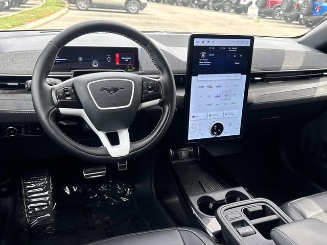 Certified 2025 Ford Mustang Mach-E GT image 8