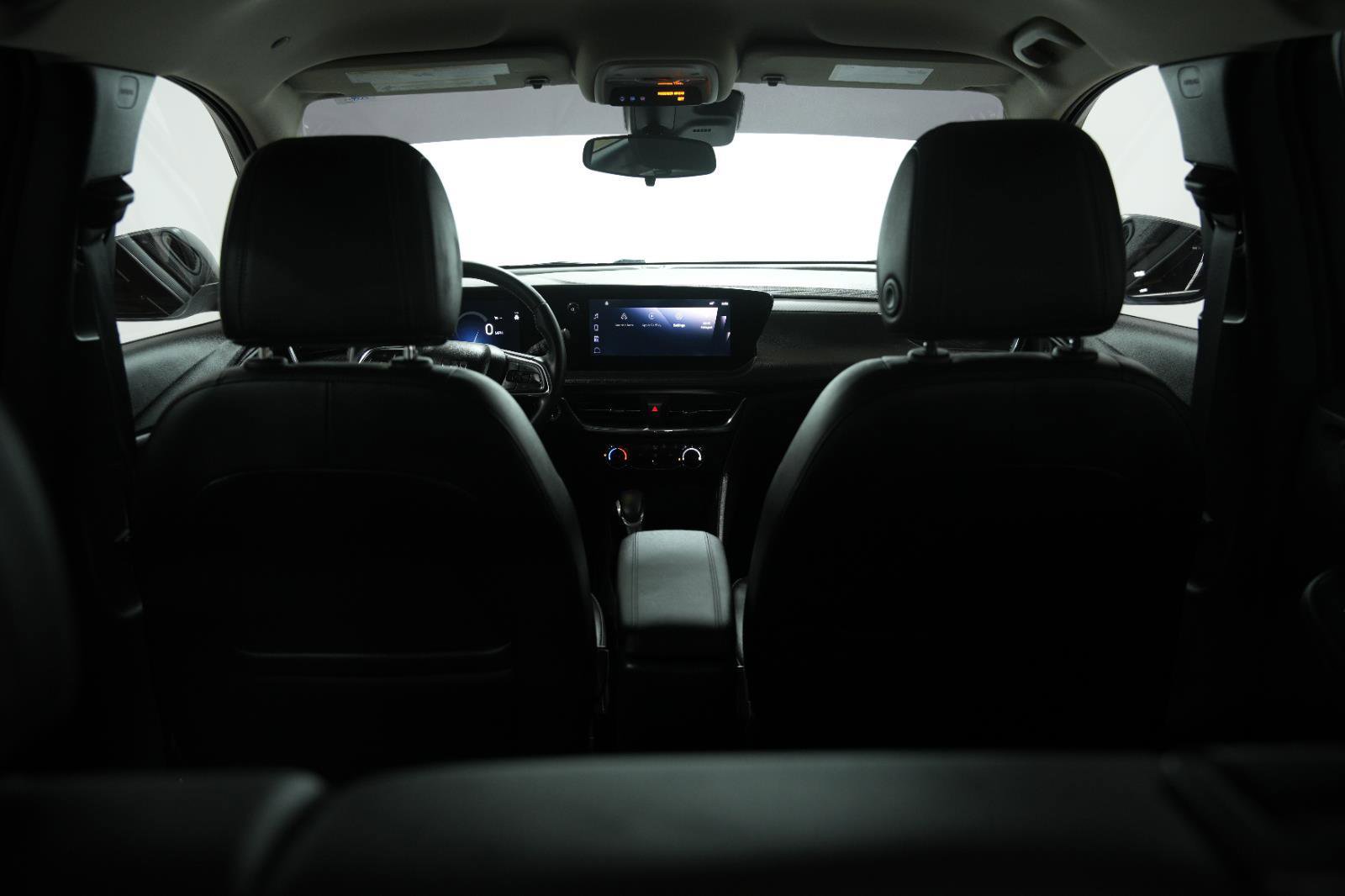 Used 2025 Buick Encore GX Preferred image 13