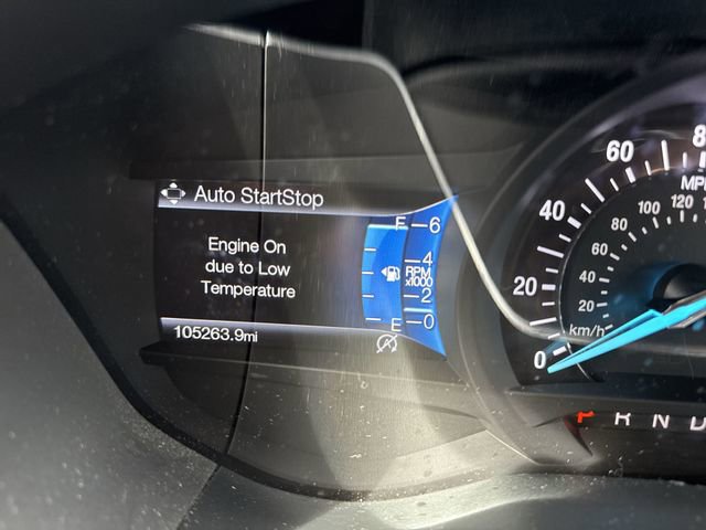 Used 2017 Ford Fusion SE w/ Equipment Group 201A image 12