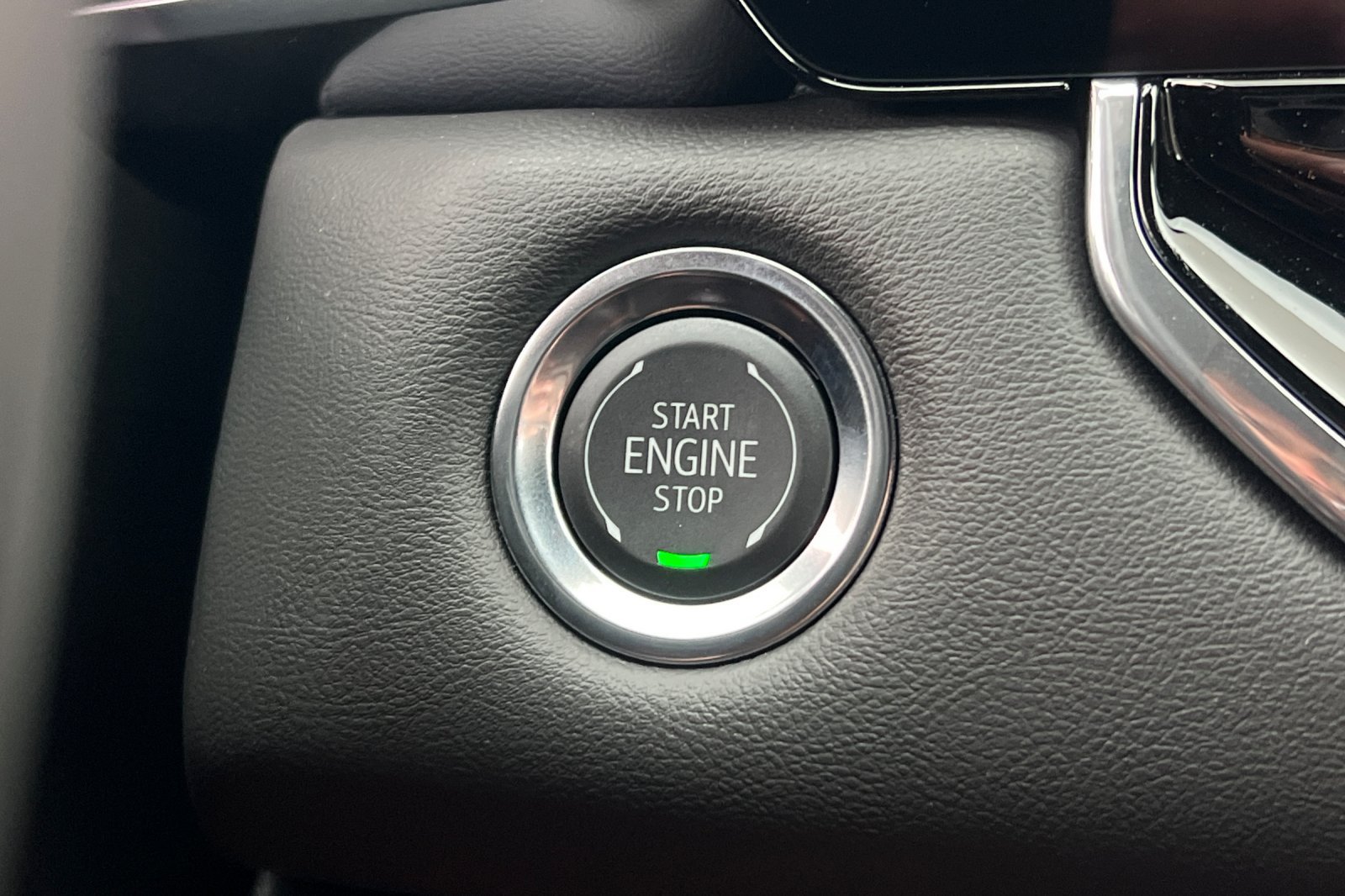 New 2026 GMC Canyon Elevation w/ Convenience Package RWD image 24