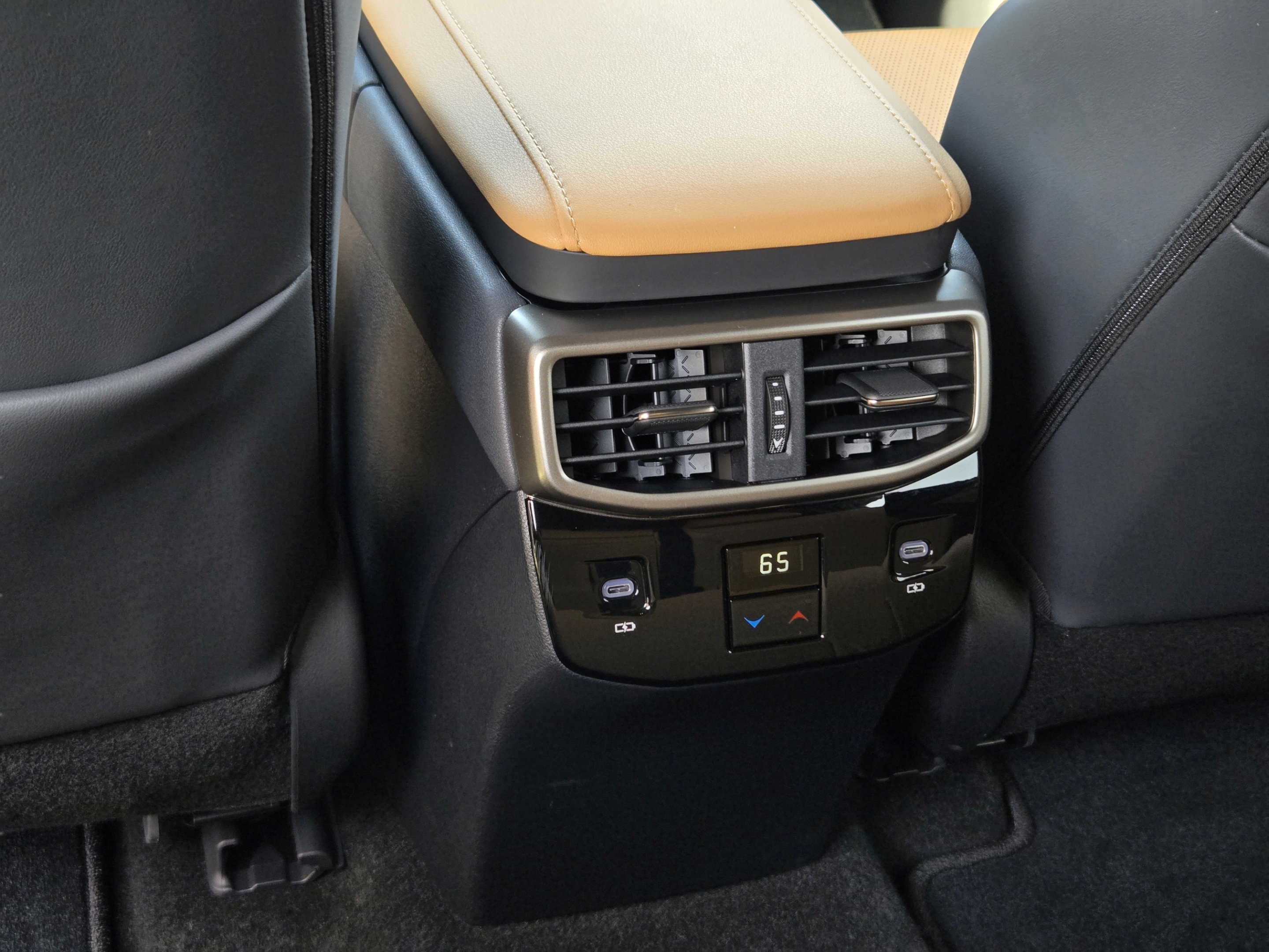 Certified 2025 Lexus RX 350 Premium Plus w/ Accessory Package (Z1) FWD image 26