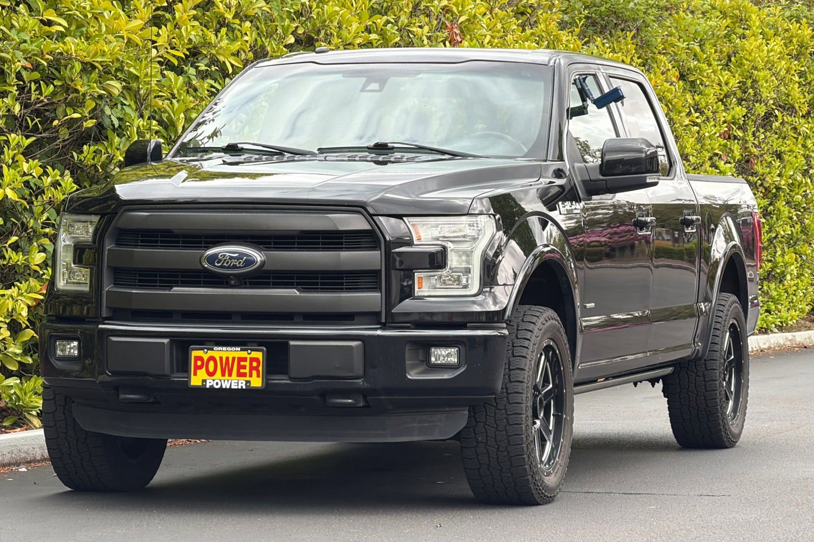 Used 2016 Ford F150 Lariat w/ Equipment Group 502A Luxury AWD/4WD image 8