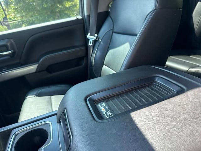 Used 2019 Chevrolet Silverado 2500 LTZ w/ LTZ Plus Package AWD/4WD image 18