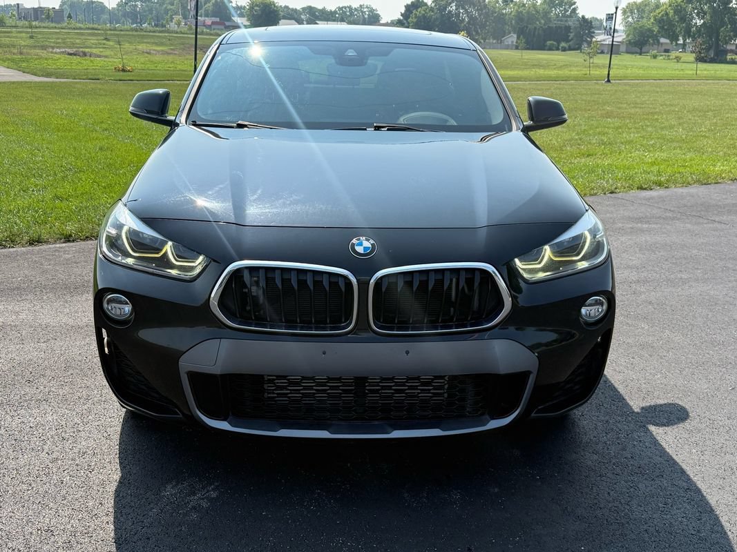 Used 2018 BMW X2 xDrive28i w/ M SportX Package AWD/4WD image 2