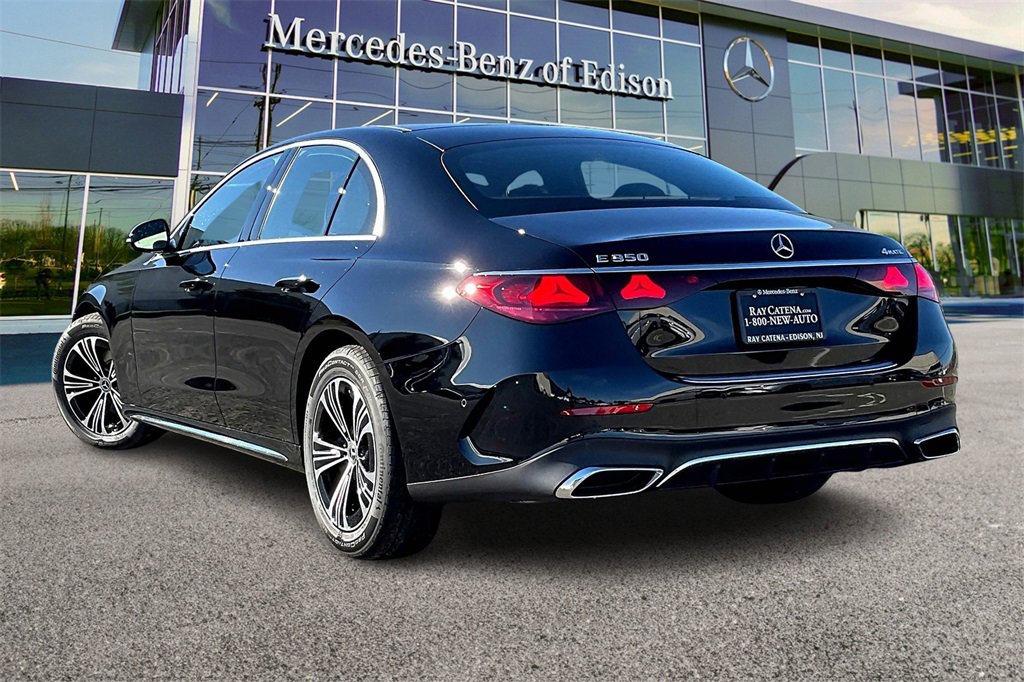 New 2026 Mercedes-Benz E 350 4MATIC Sedan video 3