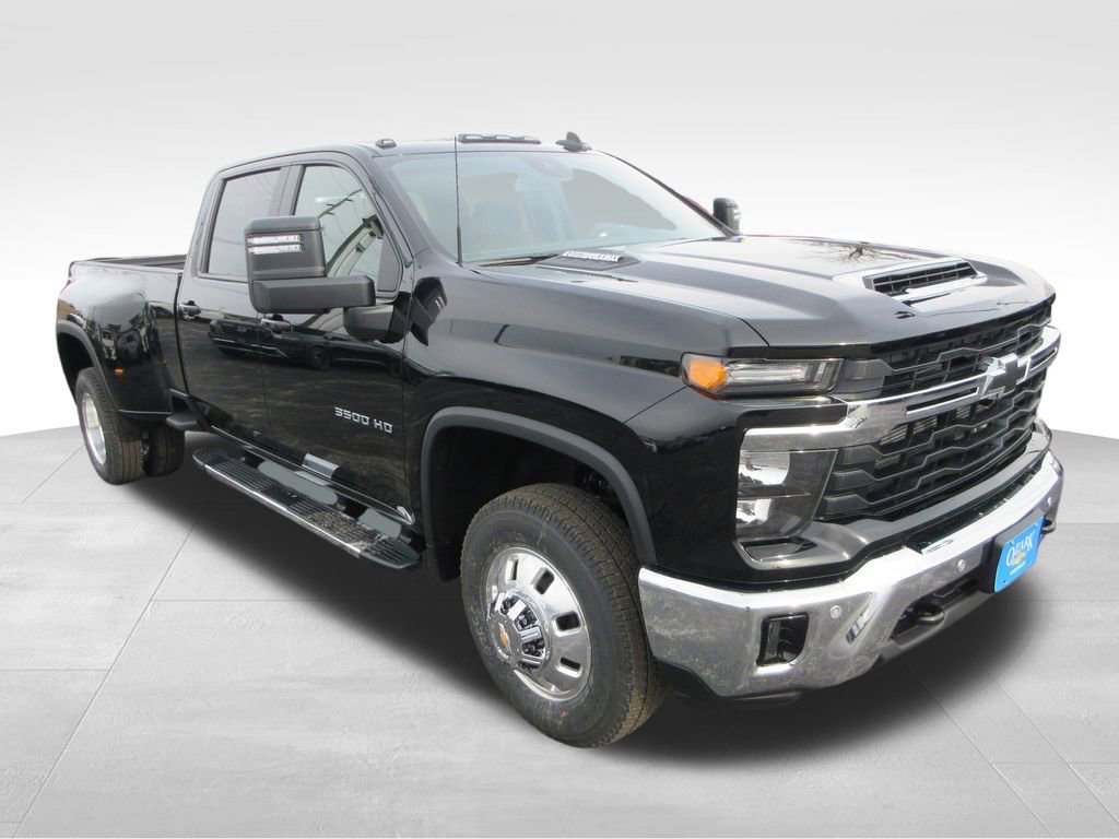 New 2026 Chevrolet Silverado 3500 LT w/ All Star Edition AWD/4WD image 8