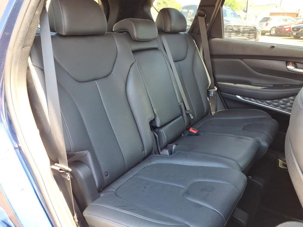 Used 2023 Hyundai Santa Fe SEL w/ Premium Package image 14