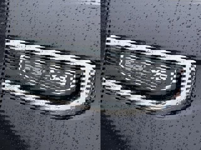 Used 2022 GMC Sierra 1500 SLT w/ SLT Convenience Package image 7