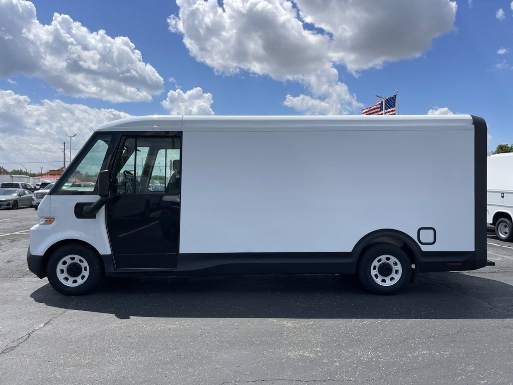 Used 2024 Chevrolet Brightdrop 600 w/ Commercial Equipment Package AWD/4WD image 9