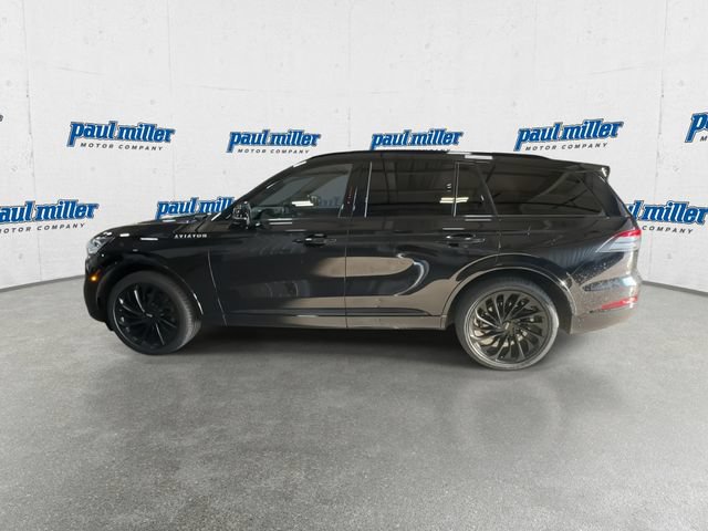 Used 2024 Lincoln Aviator Reserve w/ Jet Package AWD/4WD image 7
