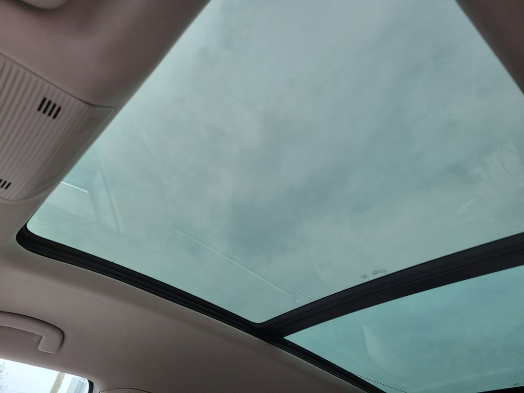 New 2026 Volkswagen Atlas SEL image 23