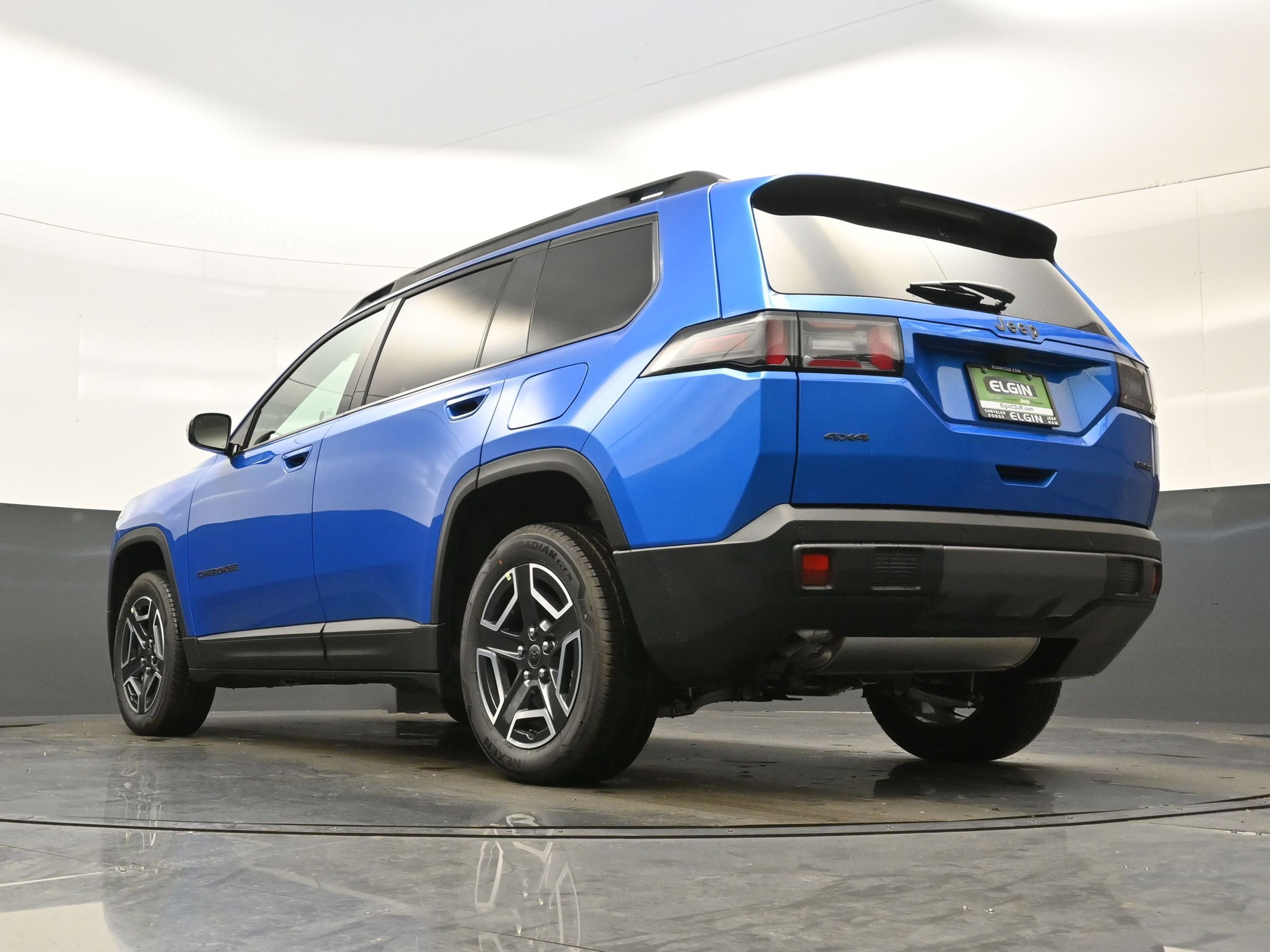 New 2026 Jeep Cherokee Laredo AWD/4WD image 16