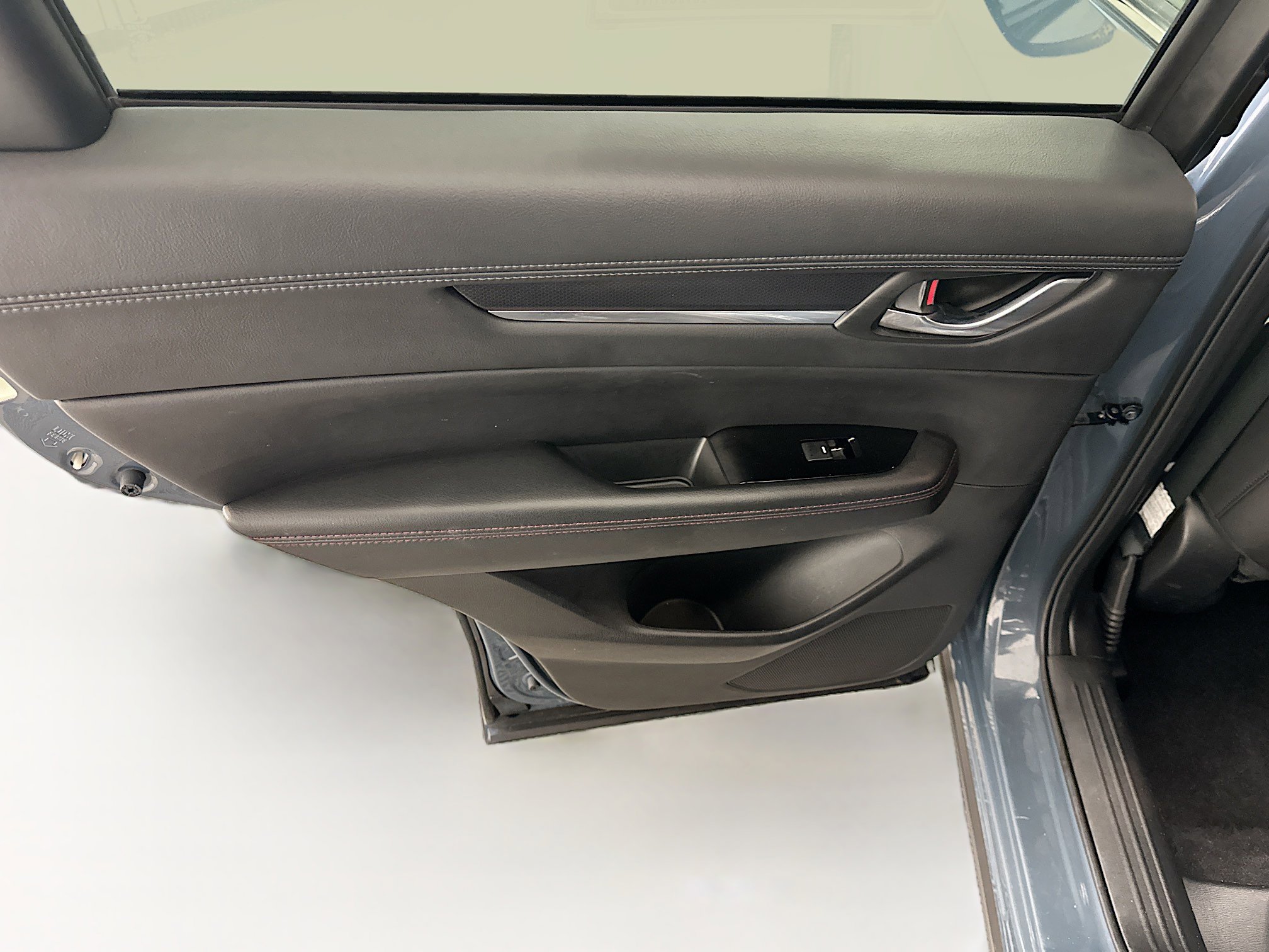 Used 2024 MAZDA CX-5 Carbon Edition image 27