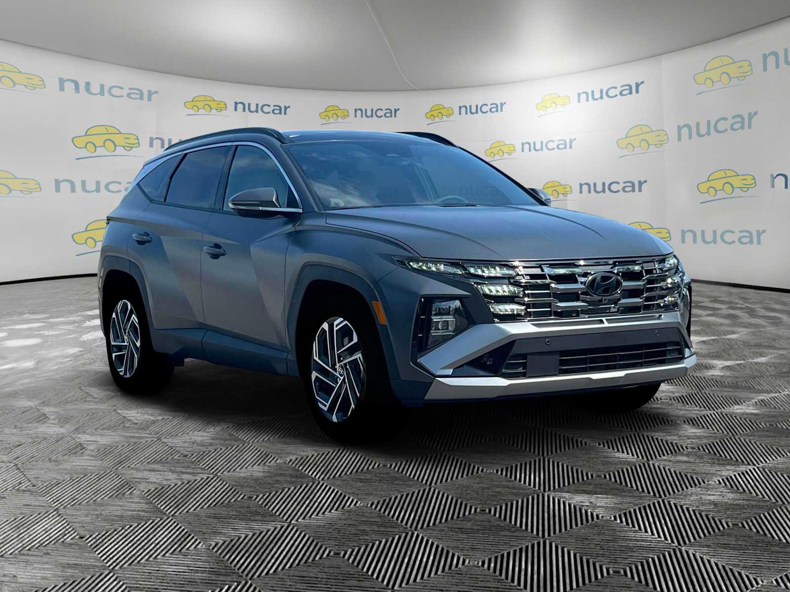 New 2025 Hyundai Tucson Limited image 11