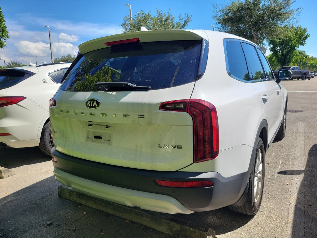 Used 2021 Kia Telluride LX AWD/4WD image 9