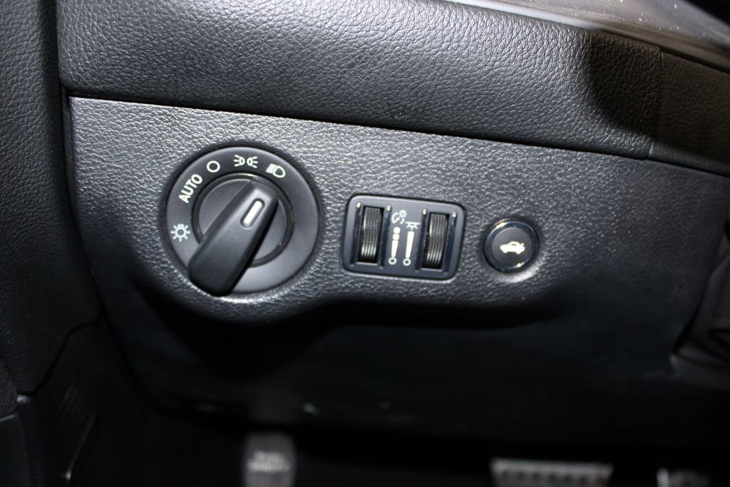 Used 2023 Dodge Challenger R/T Scat Pack image 33