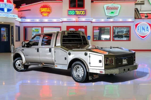 Used 2007 Ford F550 4x4 Crew Cab Super Duty image 4
