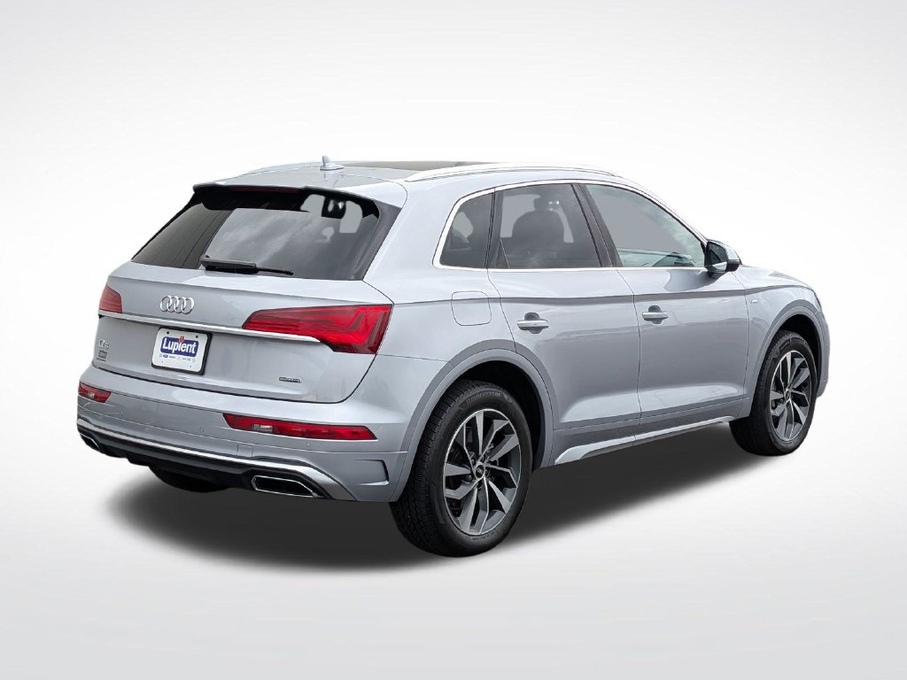 Used 2022 Audi Q5 2.0T Premium Plus w/ Premium Plus Package AWD/4WD image 3