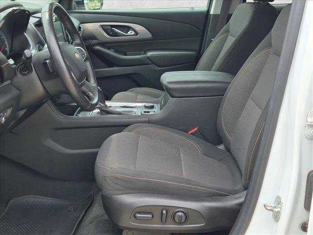 Used 2018 Chevrolet Traverse LT FWD image 12