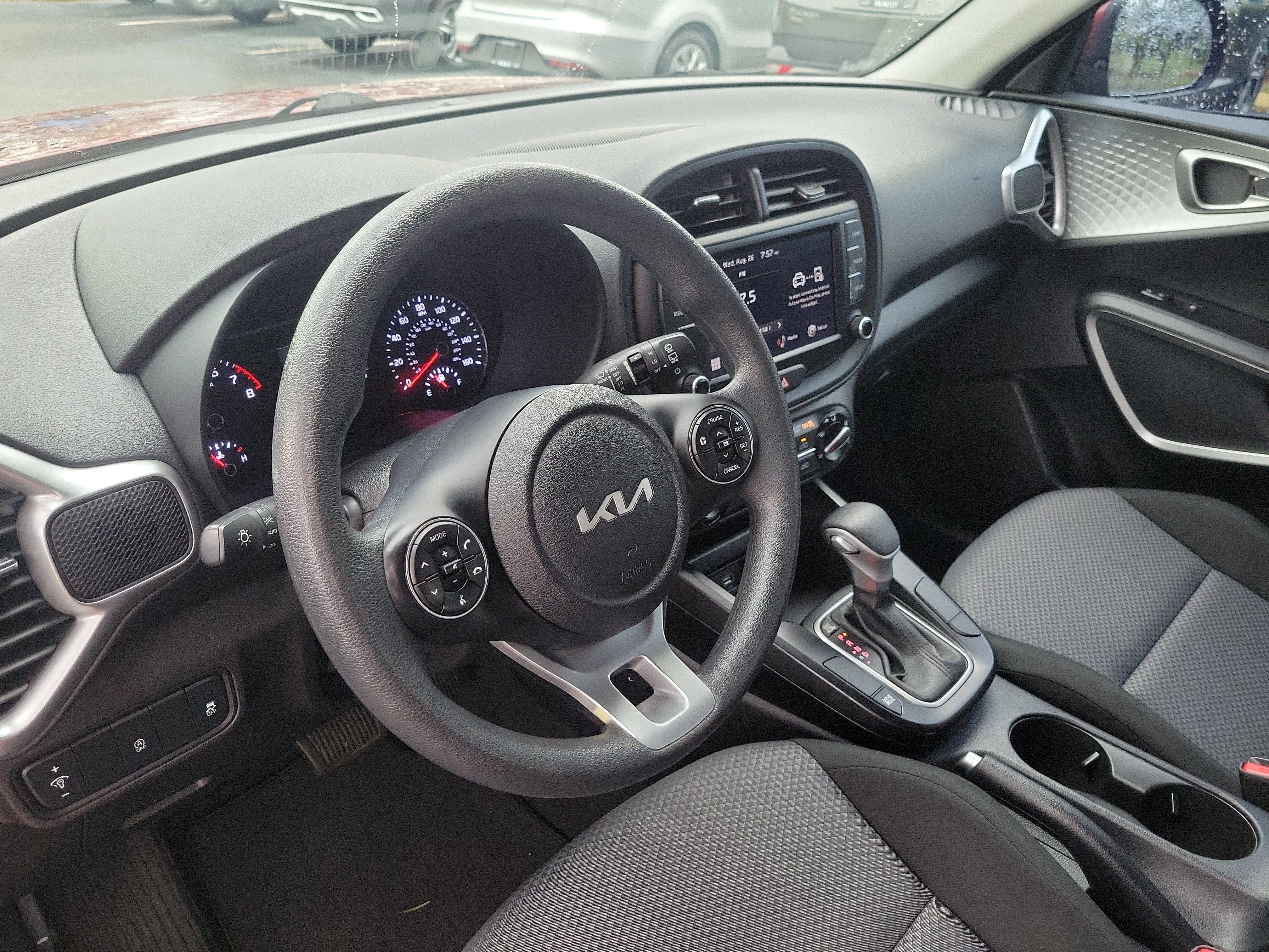 Certified 2022 Kia Soul LX FWD image 22