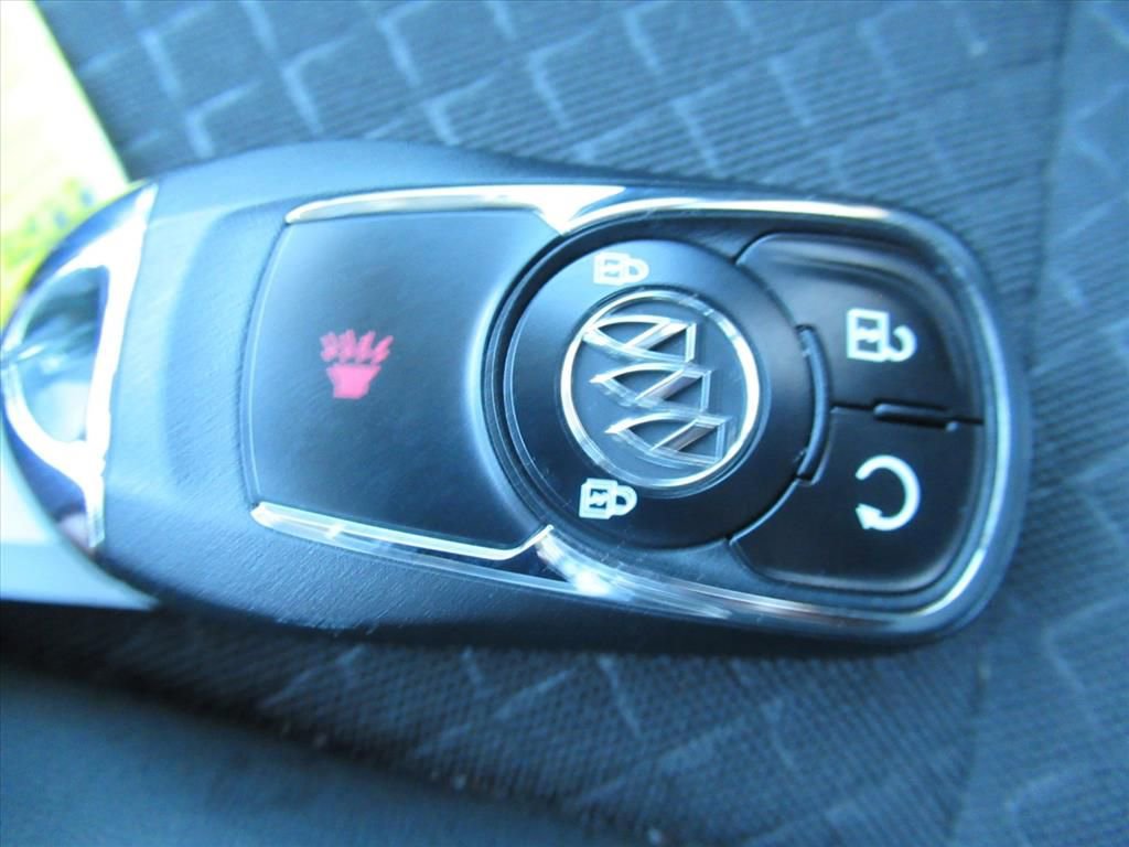Used 2022 Buick Encore Preferred w/ Safety Package FWD image 27