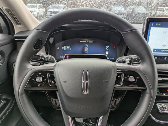 New 2026 Lincoln Corsair Reserve image 23