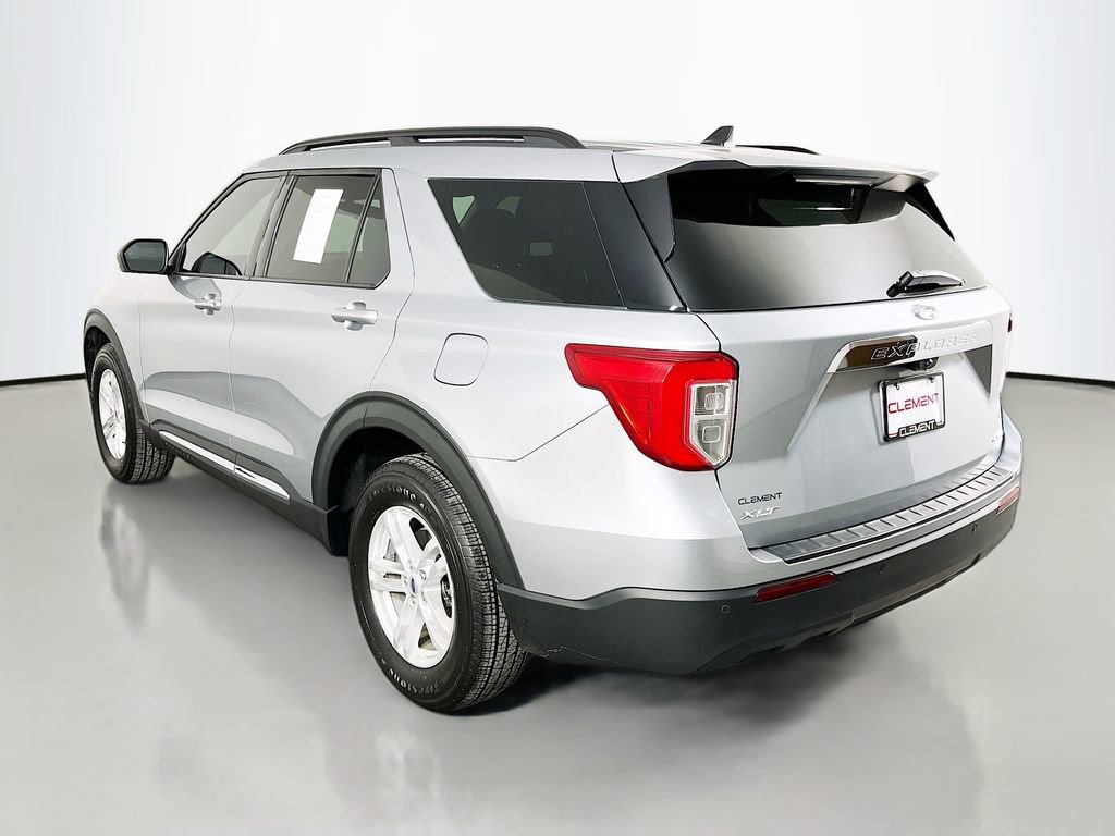 Used 2022 Ford Explorer XLT image 9