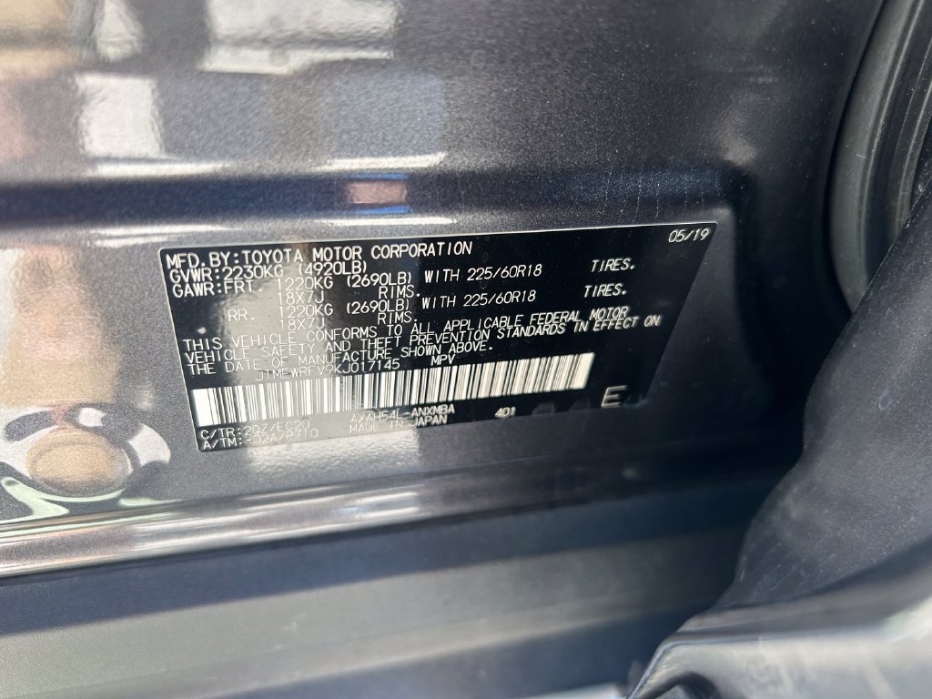 Used 2019 Toyota RAV4 XSE w/ XSE Weather Package AWD/4WD image 10
