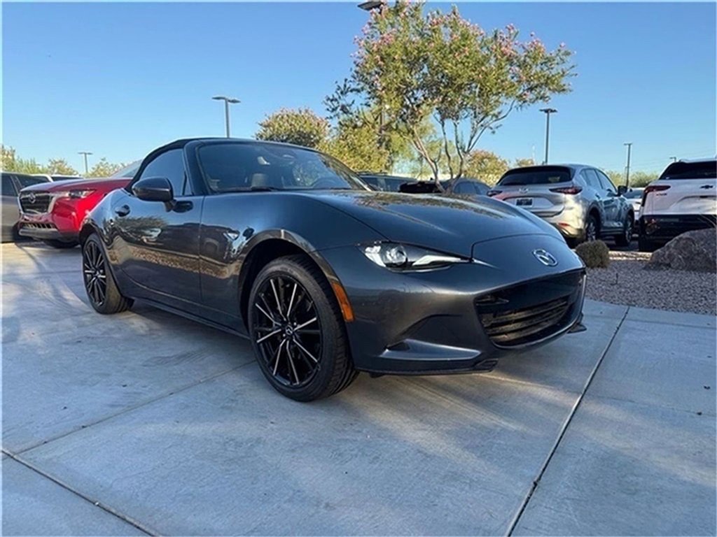 New 2025 MAZDA MX-5 Miata Grand Touring w/ Weather Package image 3