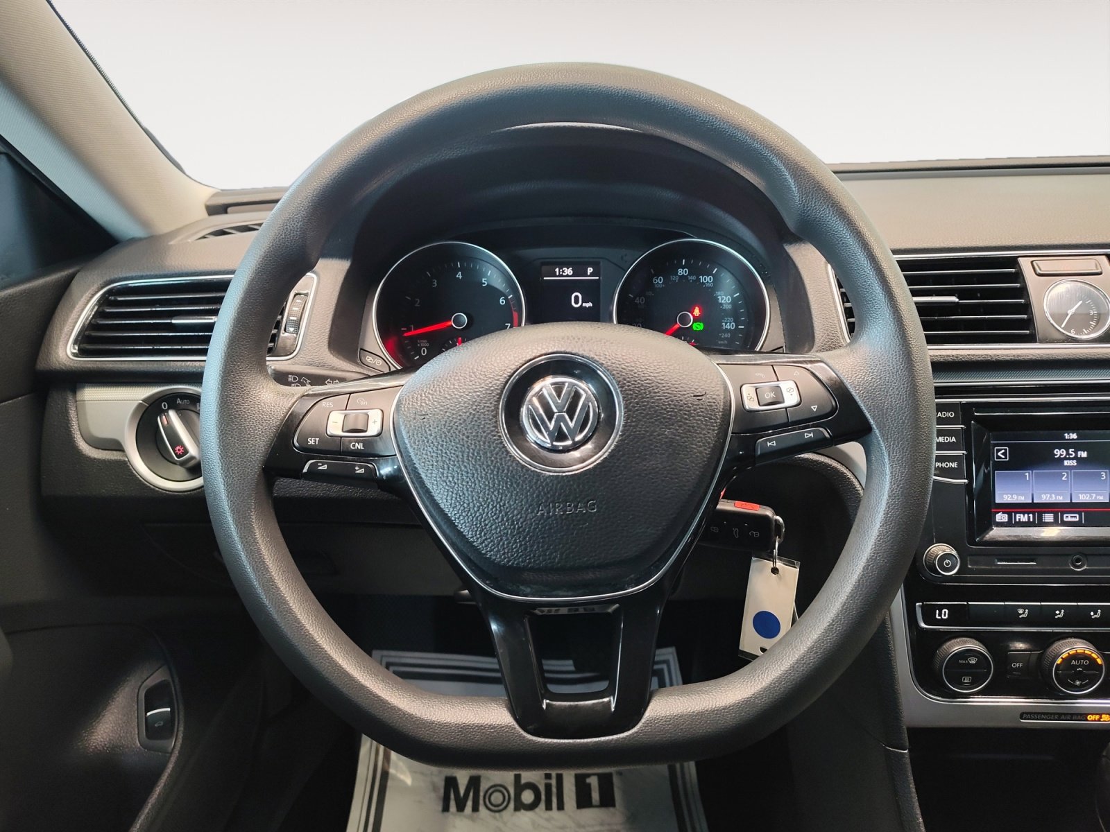Used 2017 Volkswagen Passat 1.8T S FWD image 14