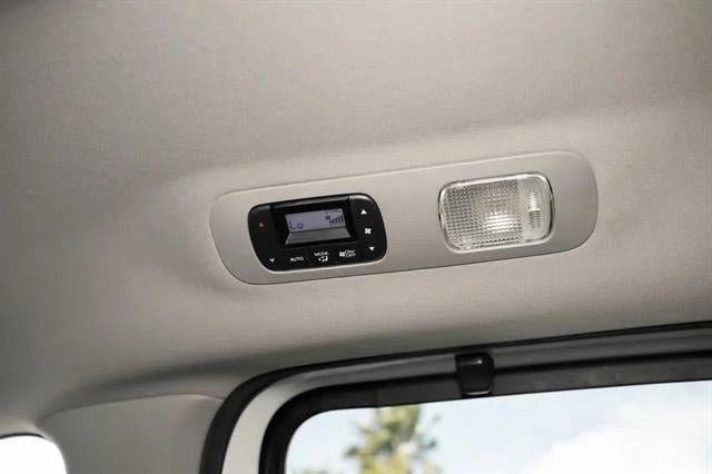 Used 2023 Honda Odyssey Elite image 40