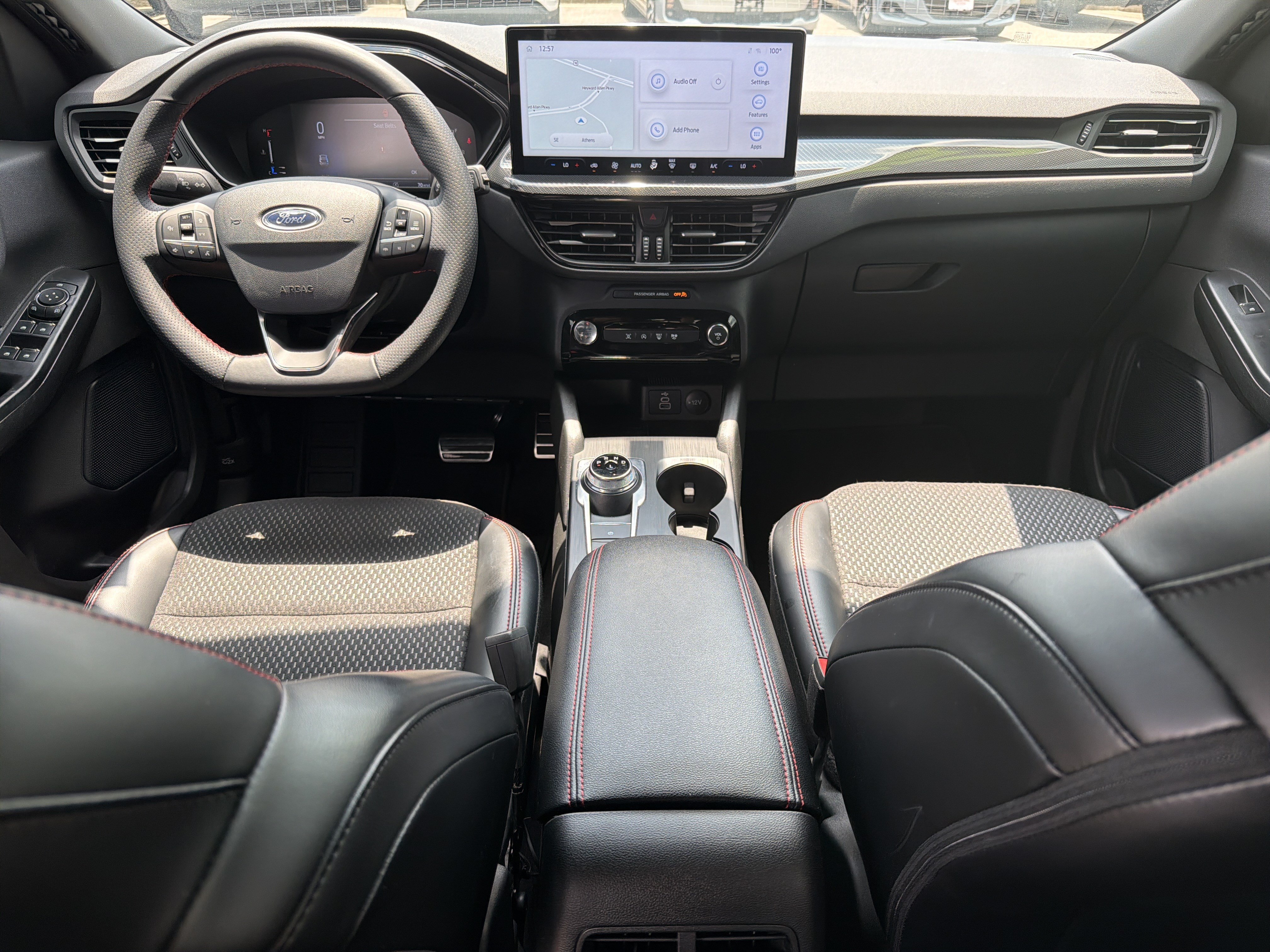 Used 2024 Ford Escape ST-Line w/ Tech Pack #1 FWD image 4