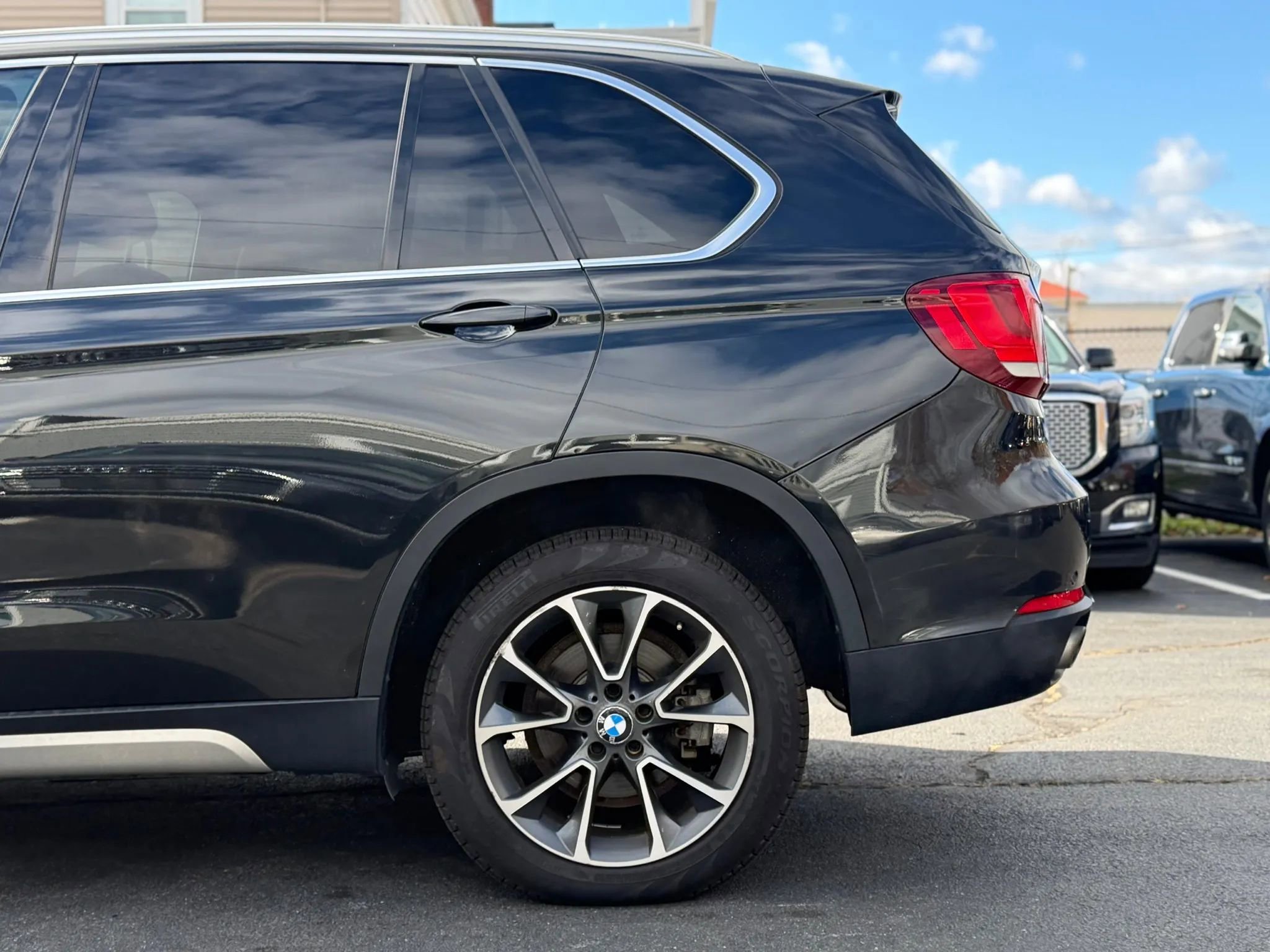 Used 2015 BMW X5 xDrive35i image 22