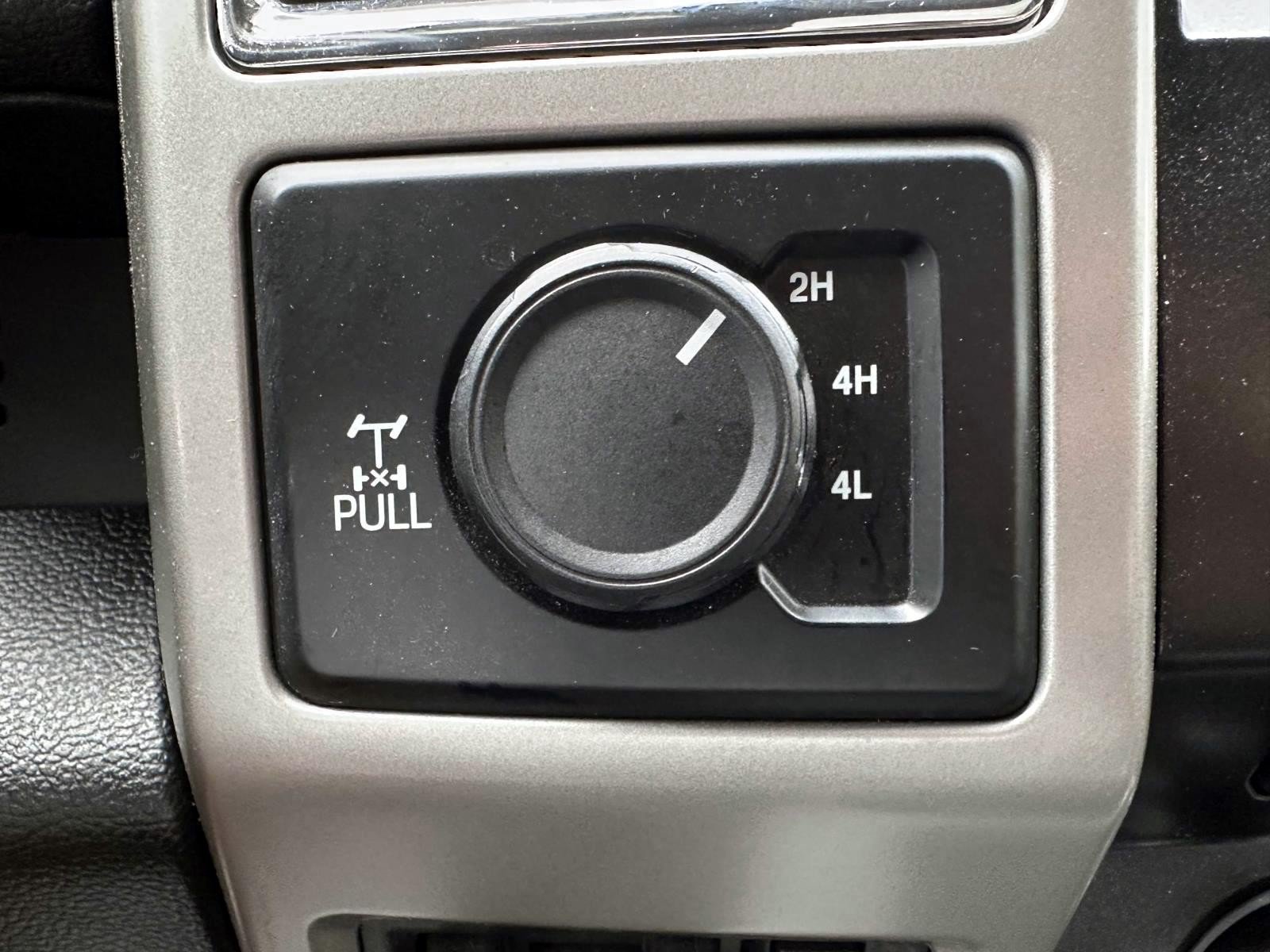 Used 2017 Ford F250 Lariat w/ Chrome Package AWD/4WD image 25