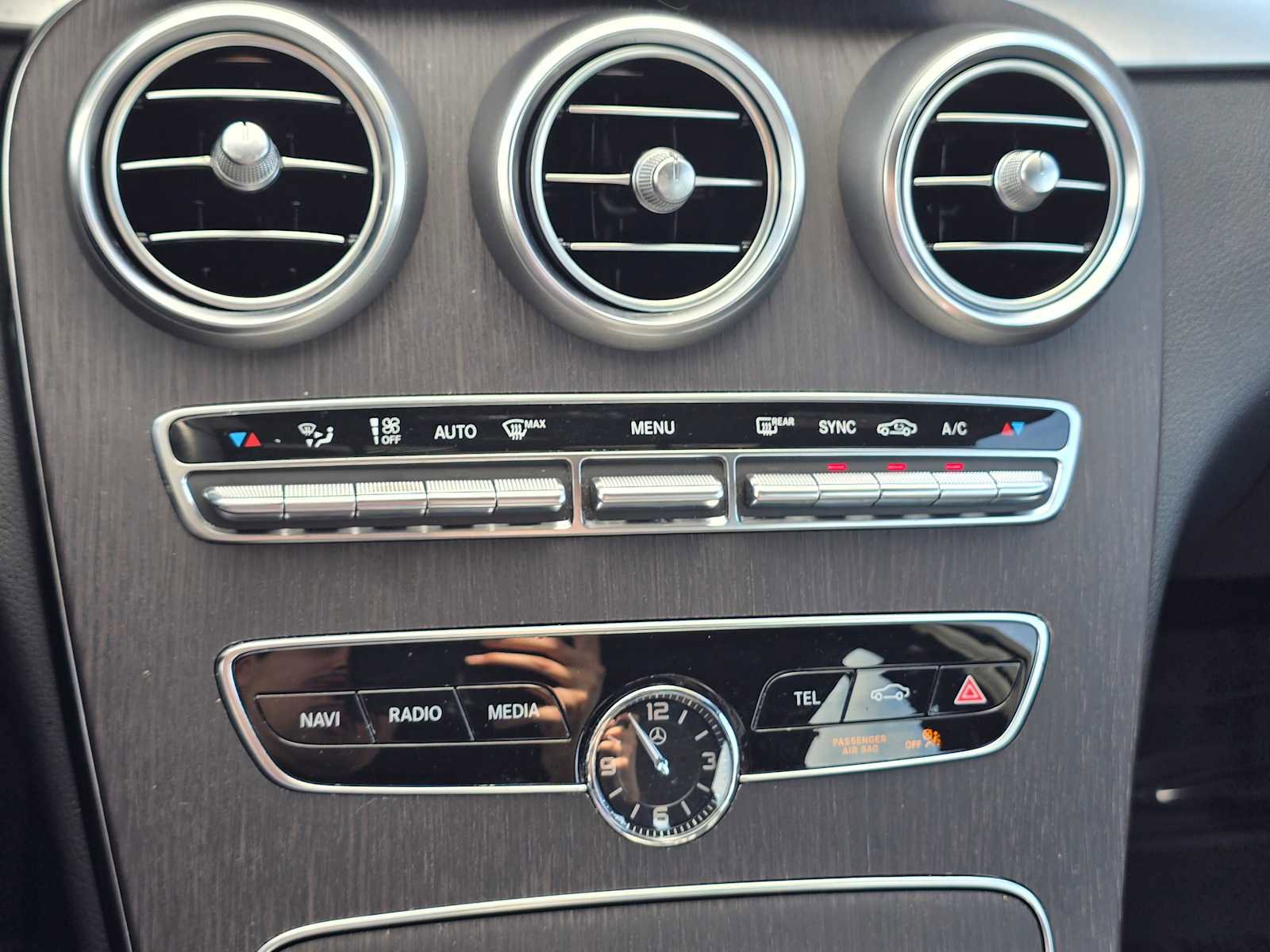 Used 2020 Mercedes-Benz C 300 Sedan image 28