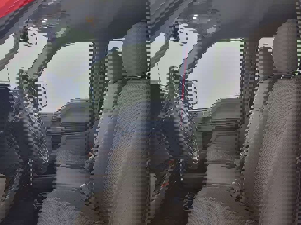 Used 2018 Ford F150 XLT w/ Equipment Group 302A Luxury image 18