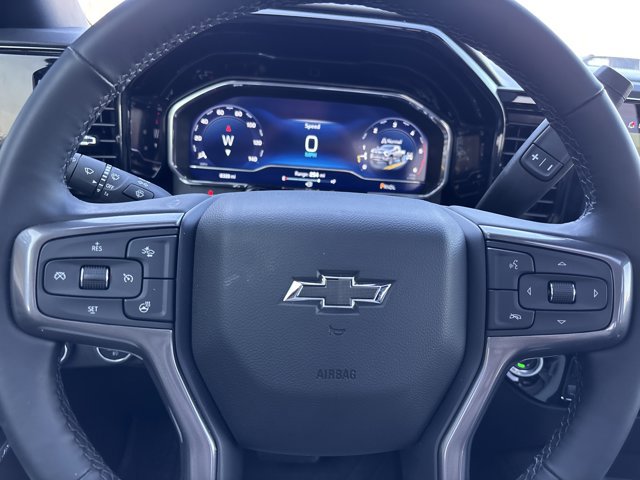 Used 2025 Chevrolet Silverado 2500 ZR2 w/ Technology Package image 30