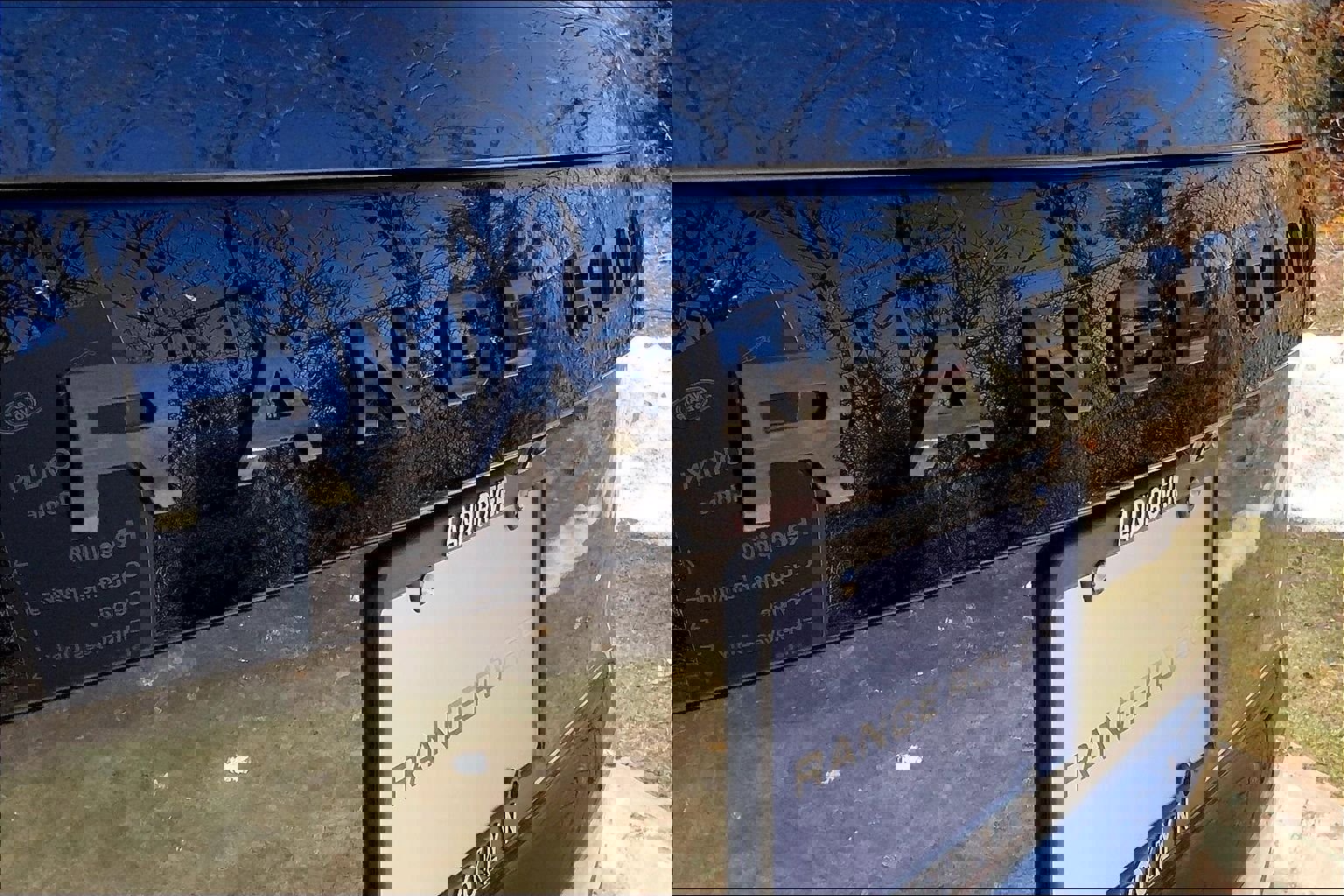 New 2026 Land Rover Range Rover SE image 15