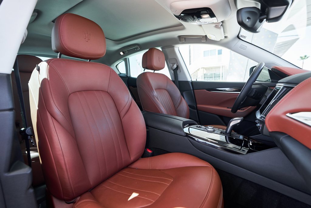 Used 2022 Maserati Levante GT image 25