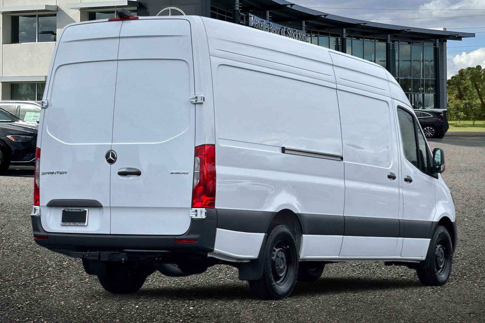 New 2026 Mercedes-Benz Sprinter 2500 image 4