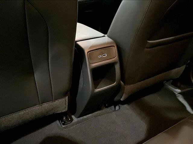 Used 2026 Chevrolet Trax RS FWD image 25