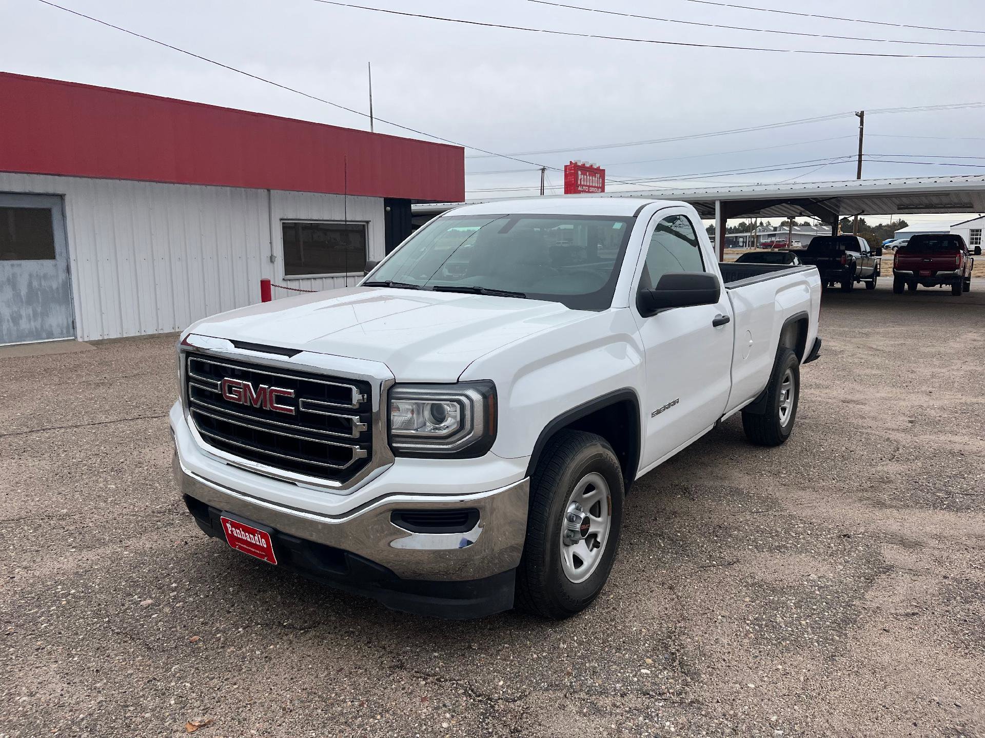 Used 2016 GMC Sierra 1500 2WD Regular Cab image 1